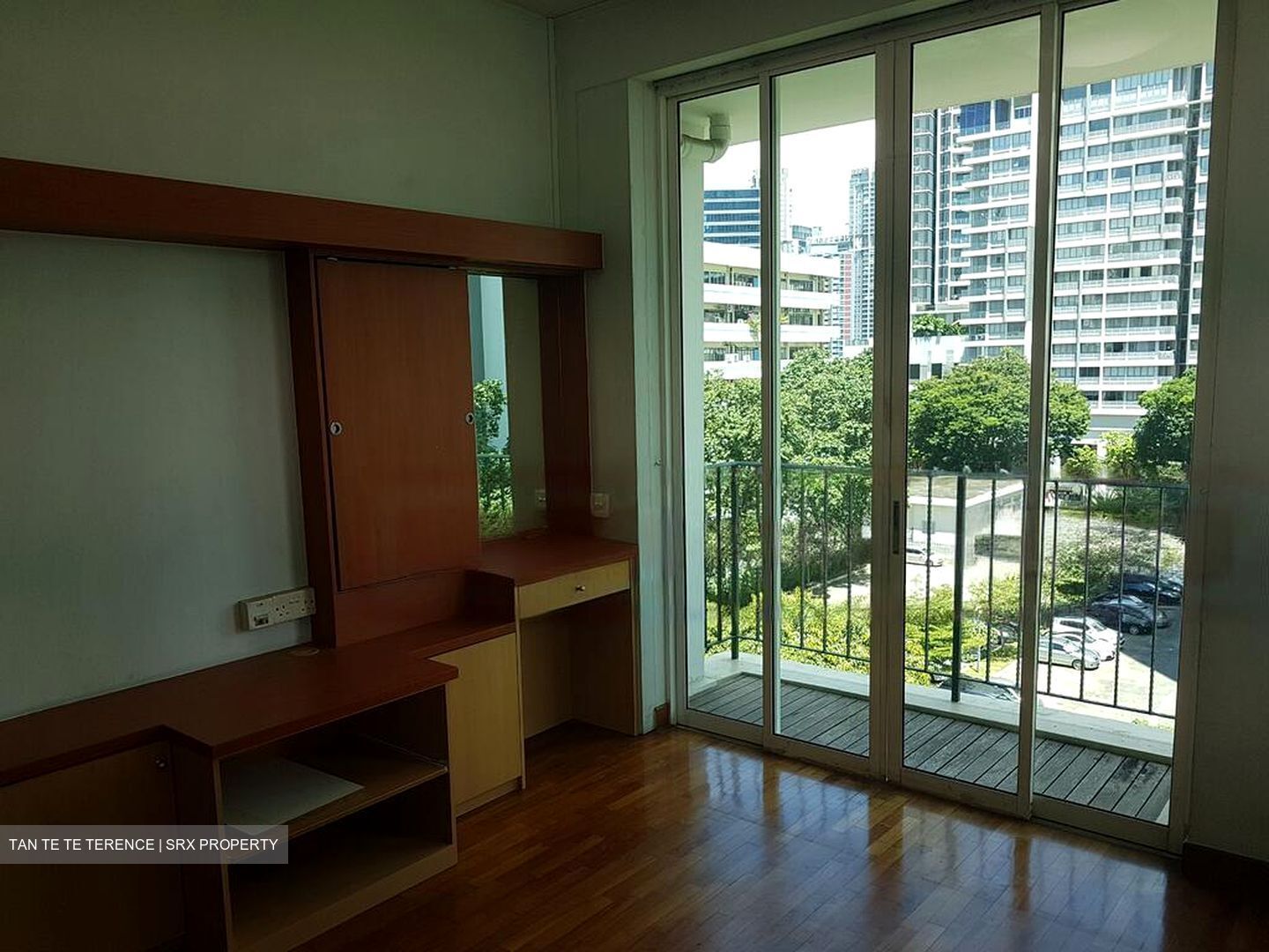 Papillon (D12), Apartment #477954301